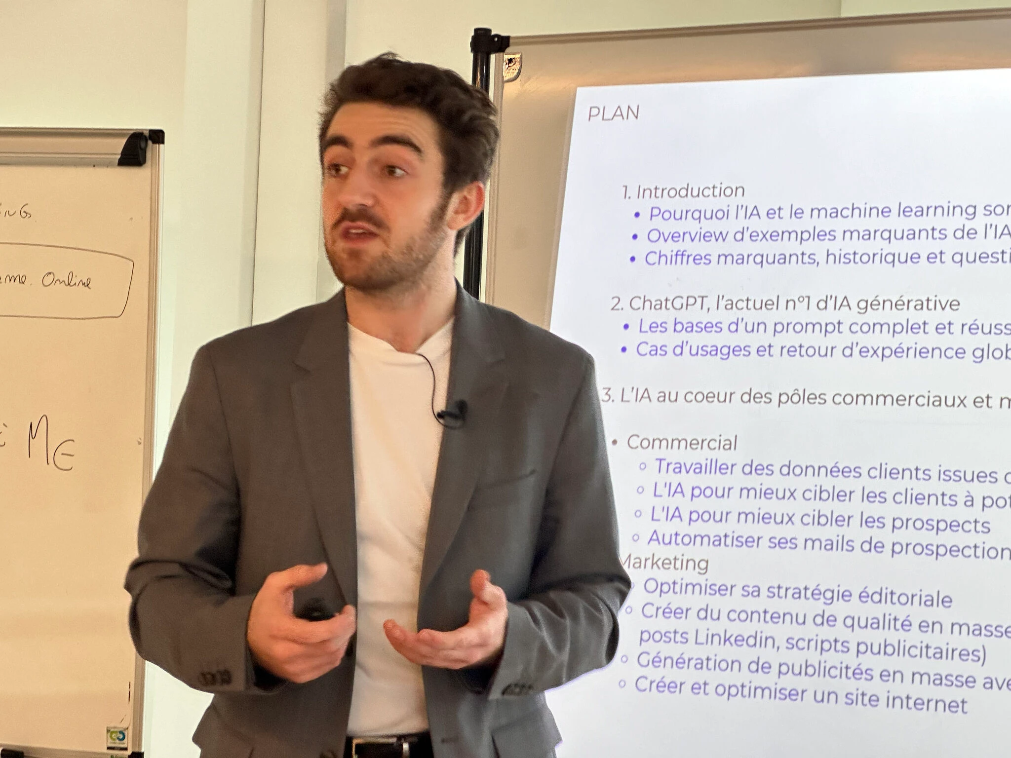 Emerik Bricaud en conférence IA